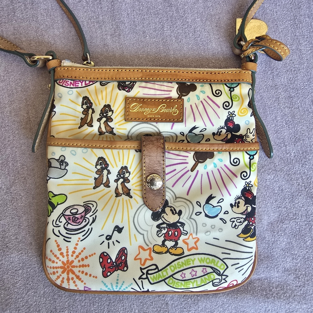 White sketch v3 disney nylon Dooney and bourke crossbody bag